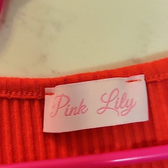 Shoess - Picture 2 of 4